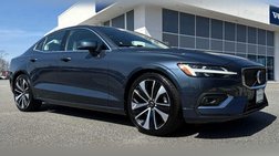 2023 Volvo S60 B5 Ultimate Bright Theme