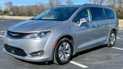 2018 Chrysler Pacifica Hybrid Limited
