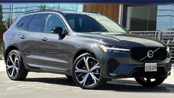 2022 Volvo XC60 B6 R-Design
