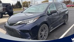2021 Toyota Sienna XSE 7-Passenger