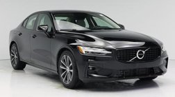 2021 Volvo S60 T5 Momentum