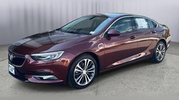 2018 Buick Regal Sportback Essence