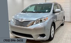 2017 Toyota Sienna LE 8-Passenger