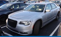 2023 Chrysler 300 S V6