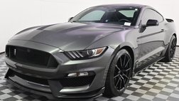 2017 Ford Mustang Fastback RWD