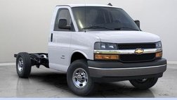2025 Chevrolet Express 3500