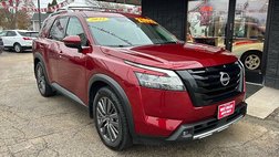 2022 Nissan Pathfinder SL