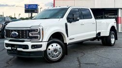 2026 Ford F-450 Super Duty Platinum