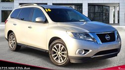 2020 Nissan Pathfinder S