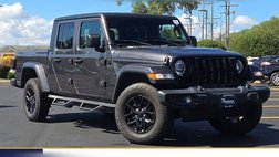 2022 Jeep Gladiator Altitude