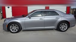 2016 Chrysler 300 C