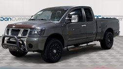 2005 Nissan Titan LE