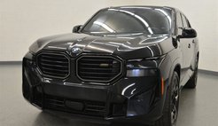 2023 BMW XM Base
