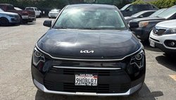 2023 Kia Niro LX