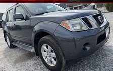 2010 Nissan Pathfinder SE