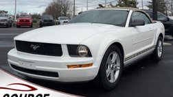2008 Ford Mustang V6 Deluxe