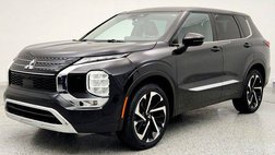 2023 Mitsubishi Outlander SE