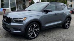 2019 Volvo XC40 T5 R-Design