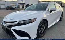 2024 Toyota Camry Hybrid SE