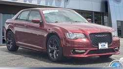 2022 Chrysler 300 Touring L