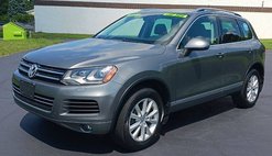 2014 Volkswagen Touareg Sport