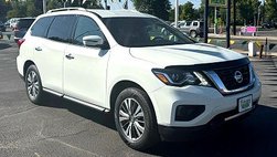 2020 Nissan Pathfinder S
