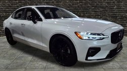 2023 Volvo S60 B5 Plus Dark Theme