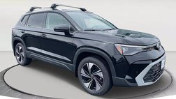 2025 Volkswagen Taos SE 4Motion