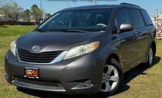 2013 Toyota Sienna LE