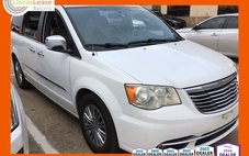 2014 Chrysler Town and Country Touring-L