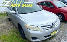 2010 Toyota Camry SE 6-Spd AT