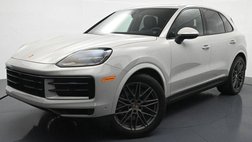2025 Porsche Cayenne Base