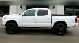 2020 Toyota Tacoma SR Double Cab 5' Bed AT (Natl)