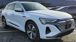 2024 Audi Q8 e-tron quattro Premium Plus