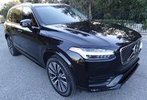 2020 Volvo XC90 T5 Momentum
