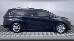 2023 Toyota Sienna Woodland Edition
