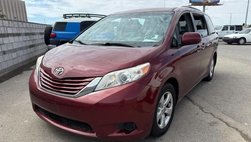 2015 Toyota Sienna LE