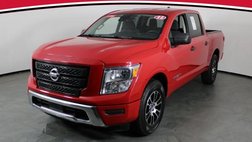 2022 Nissan Titan SV