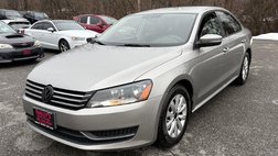 2014 Volkswagen Passat 2.5L S W/Appearance