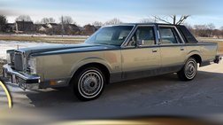 1984 Lincoln Town Car Signature