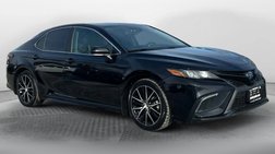 2022 Toyota Camry Hybrid SE