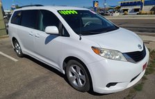 2013 Toyota Sienna LE