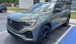 2025 Volkswagen Atlas Cross Sport SEL R-Line Black 4Motion