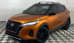 2022 Nissan Kicks SR