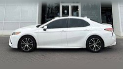 2020 Toyota Camry Hybrid SE