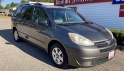 2005 Toyota Sienna LE - 7 Passenger Seating