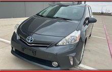 2013 Toyota Prius v Four