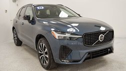 2025 Volvo XC60 B5 Plus Dark Theme