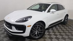 2023 Porsche Macan T
