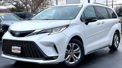 2023 Toyota Sienna Woodland Edition